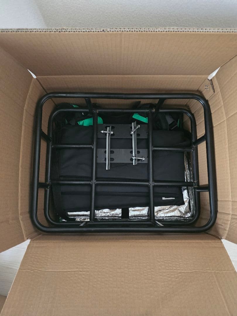 Uber Eats 配達用バッグ 大容量 グリーン　カゴ付き