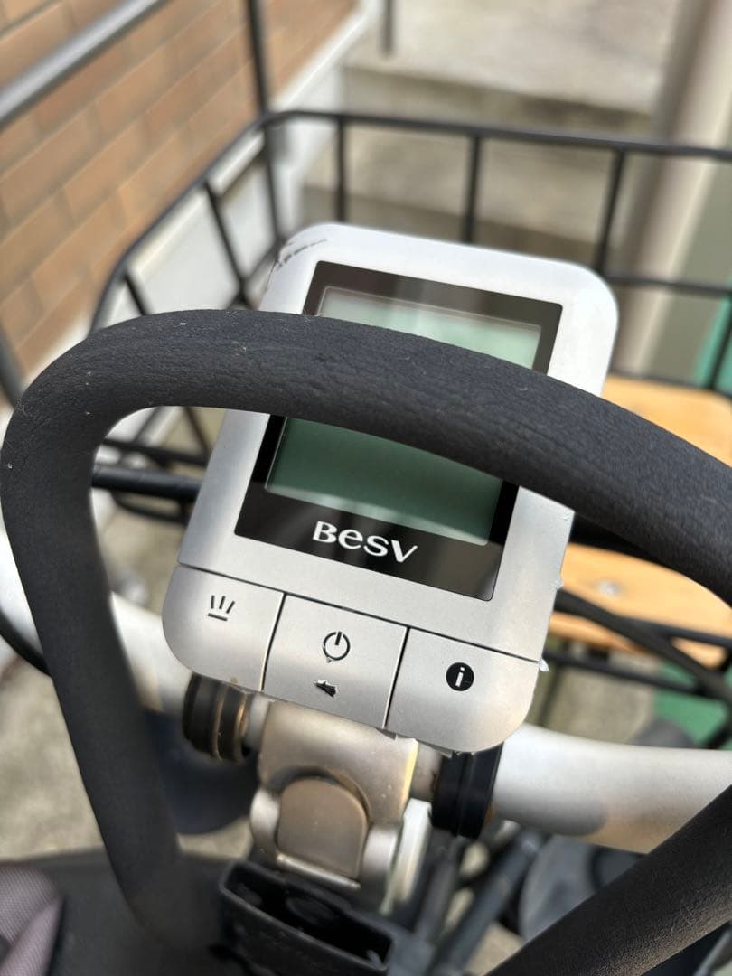 ベスビーBESV CF1 LENA電動アシスト自転車 yepp mini