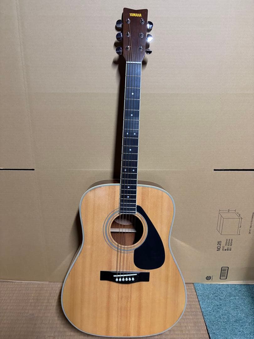 ヤマハ アコースティックギター FG-200D ケース付き