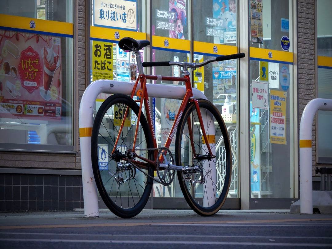 T 3月末までBRIDGESTONE njs 完成車 即購入禁止