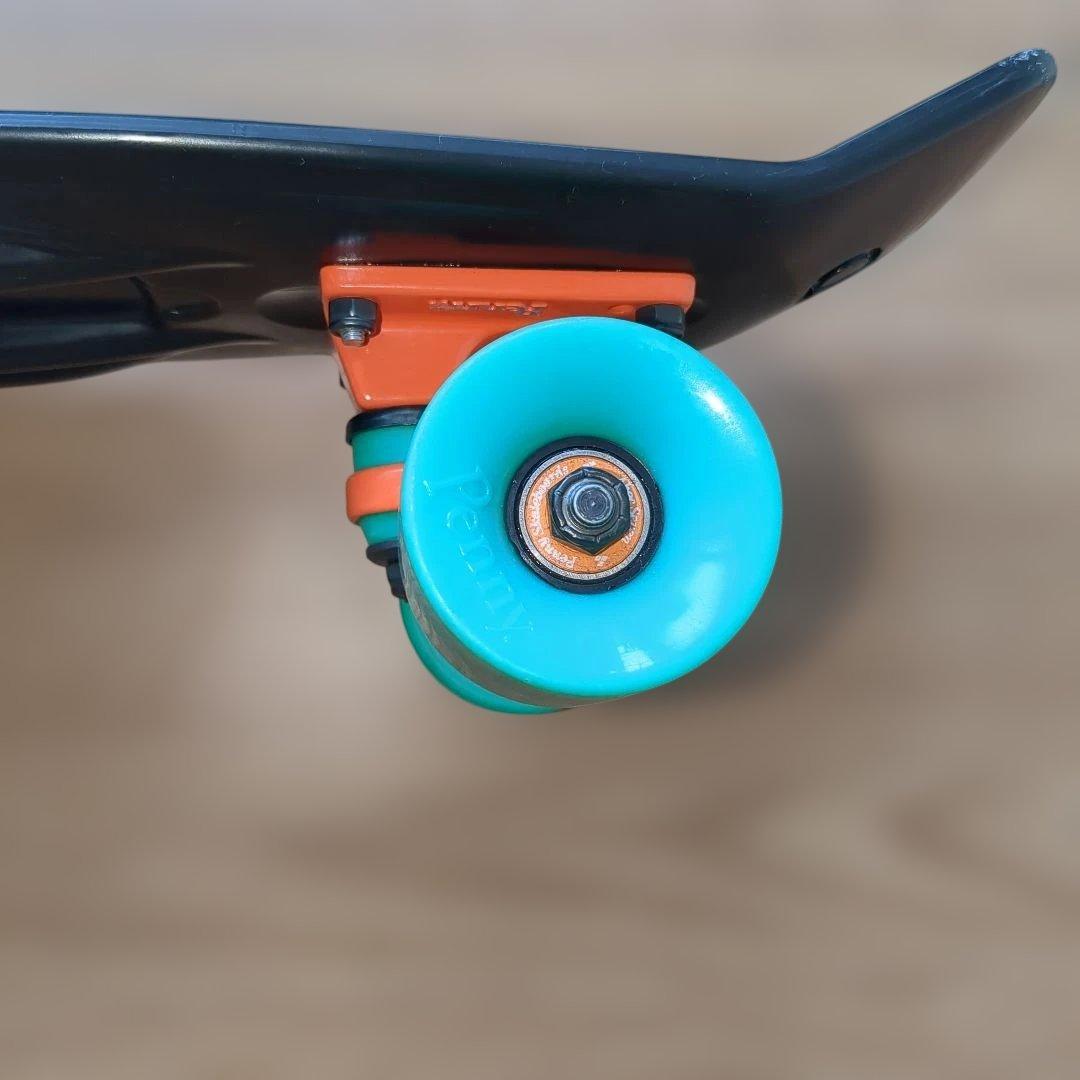 Penny ペニー 22インチ　ブラック・グリーン・オレンジ