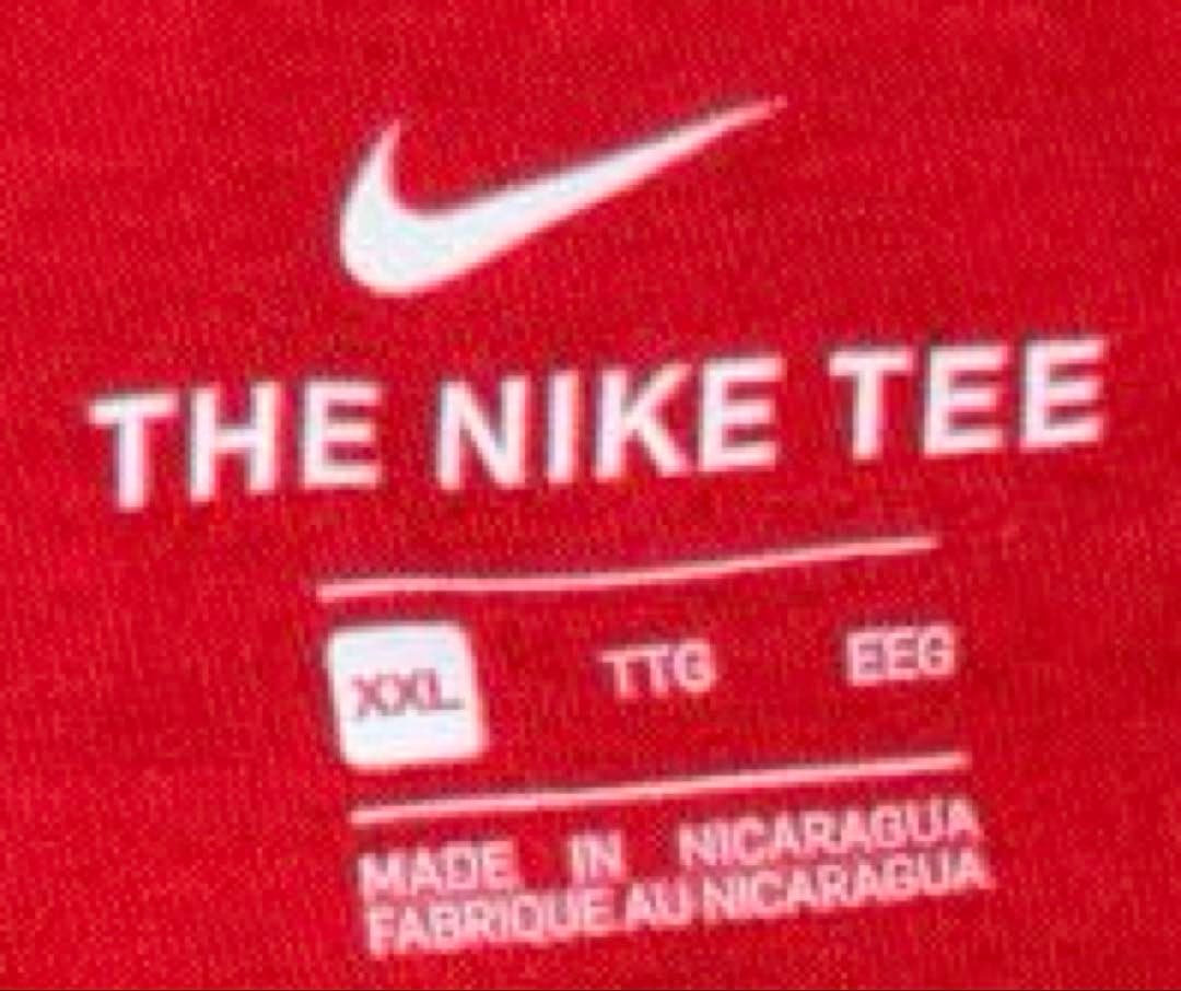 秋山　翔吾　レッズ AKIYAMA 4番 Nike Tシャツ　カープ