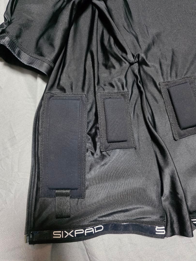 SIXPAD Powersuit パワースーツ トップ＆ボトム セット