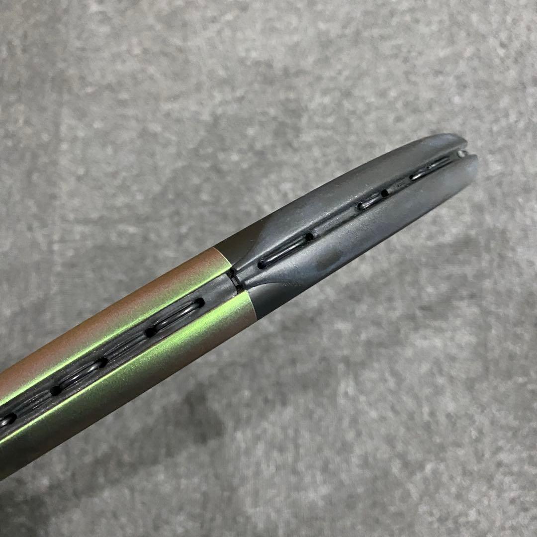 【美品】 Wilson ウィルソン　ブレード V8 100 硬式テニスラケット
