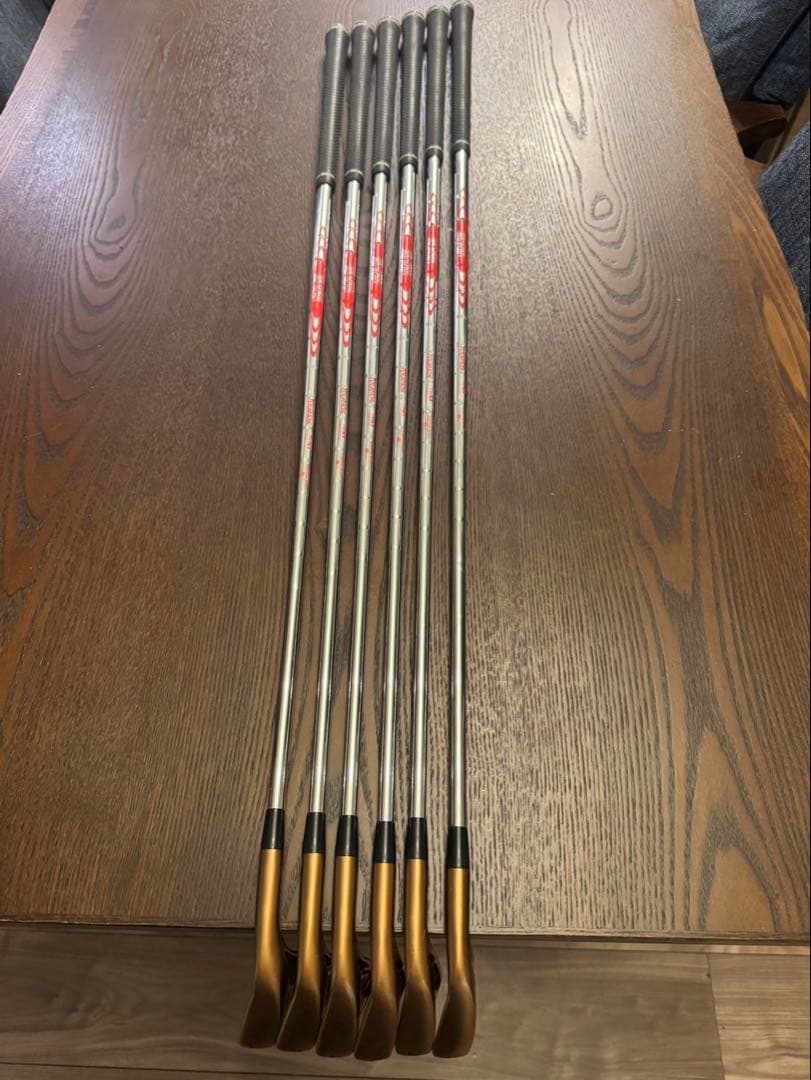 コブラKING FORGED NSプロ MODUS 3 TOUR 105アイアン