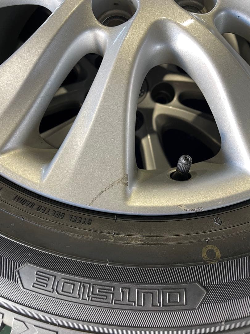 よたろうさん専用DUNLOP 205/60/16 スタッドレスホイール付1本