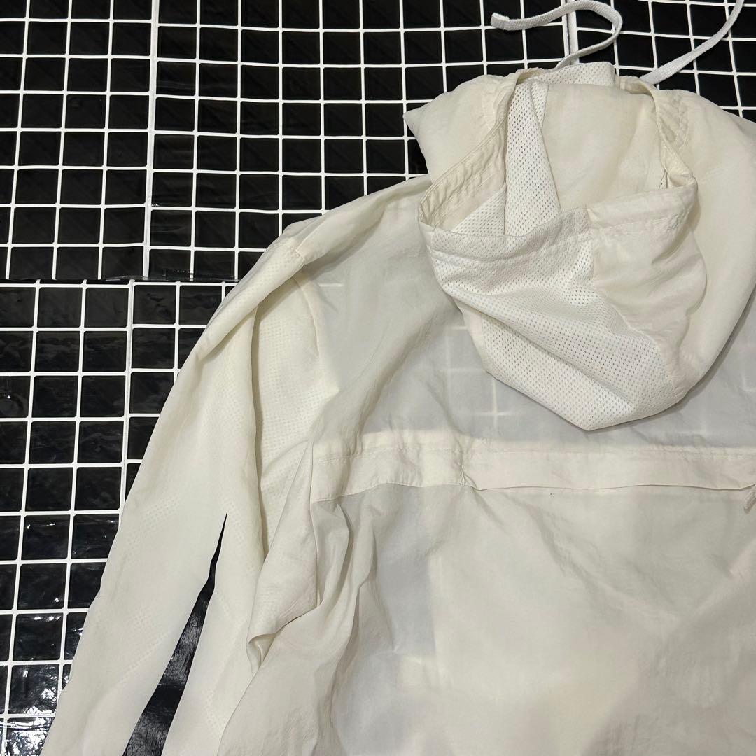 ウォーキング・ランニングウェア NIKE packable half zip nylon jacket
