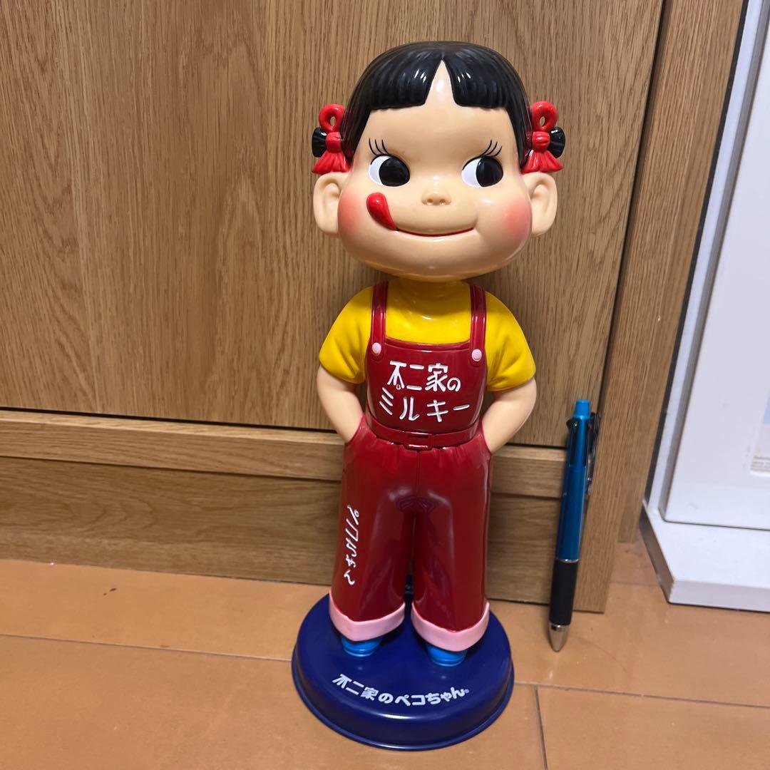 不二家創業100周年記念復刻版ペコちゃん人形￼