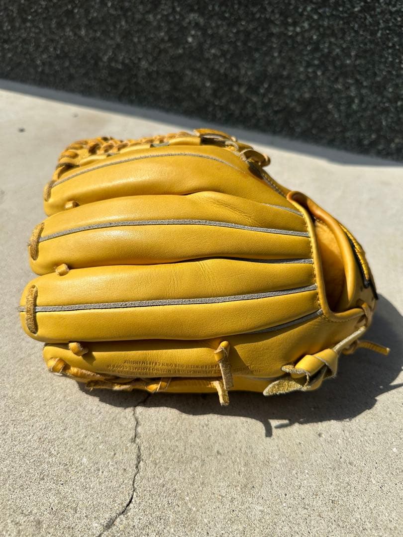 Mizuno Pro 硬式グローブ イエロー