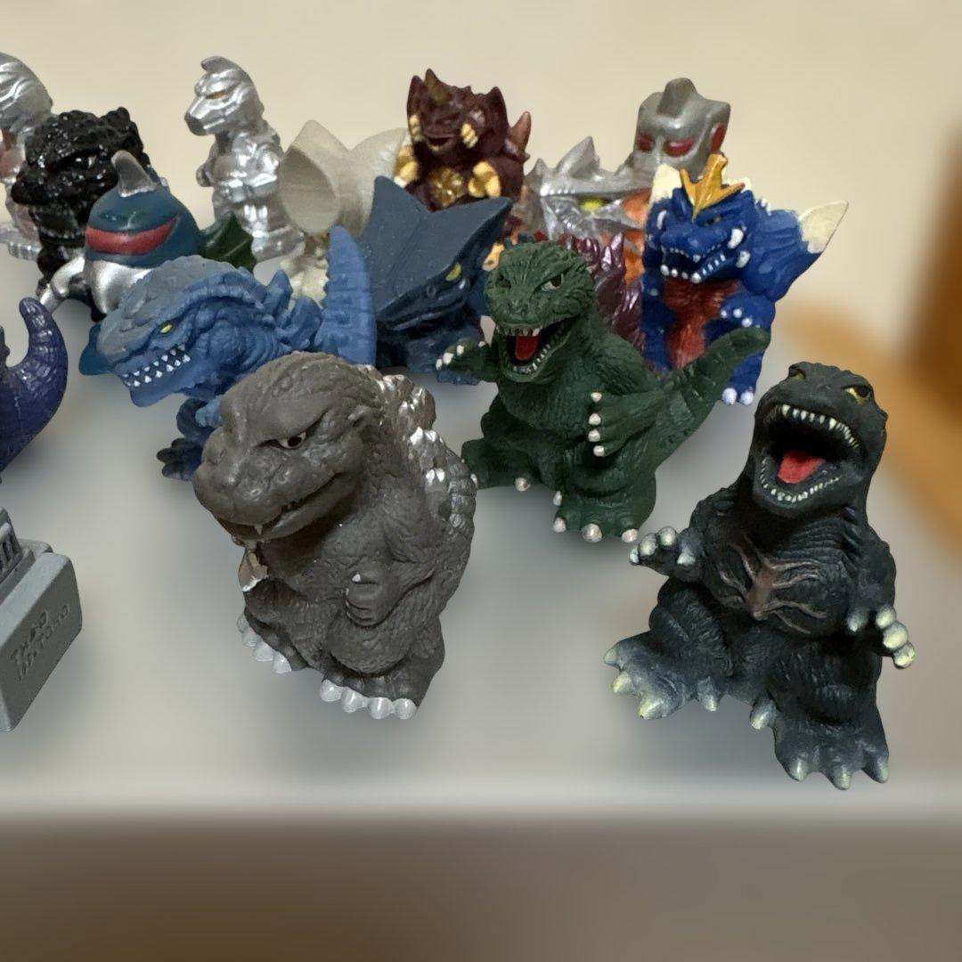【レア・美品】ゴジラ ガメラ他　総進撃 指人形 23体セット