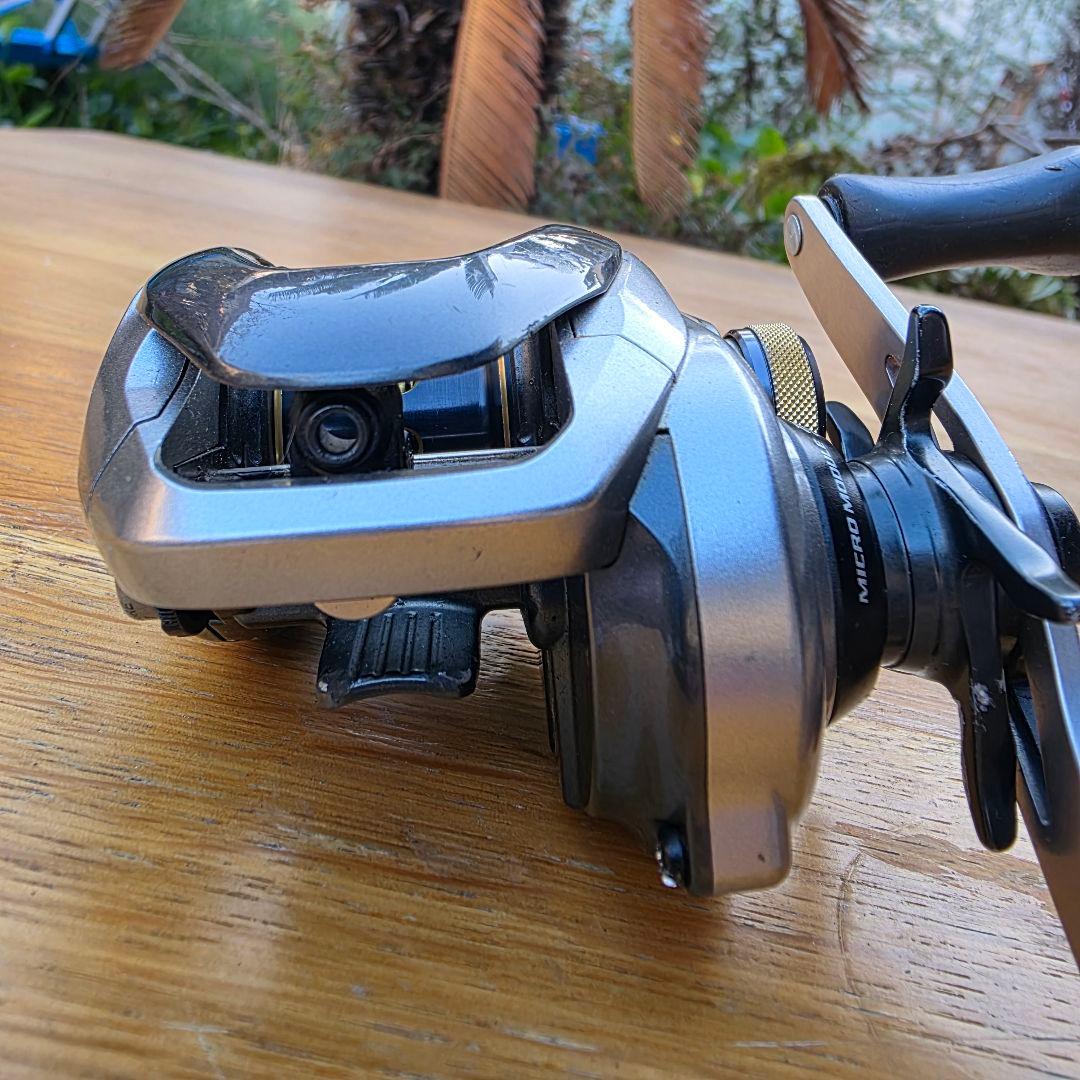 SHIMANO シマノ 13メタニウム XG 左ハンドル ベイトリール