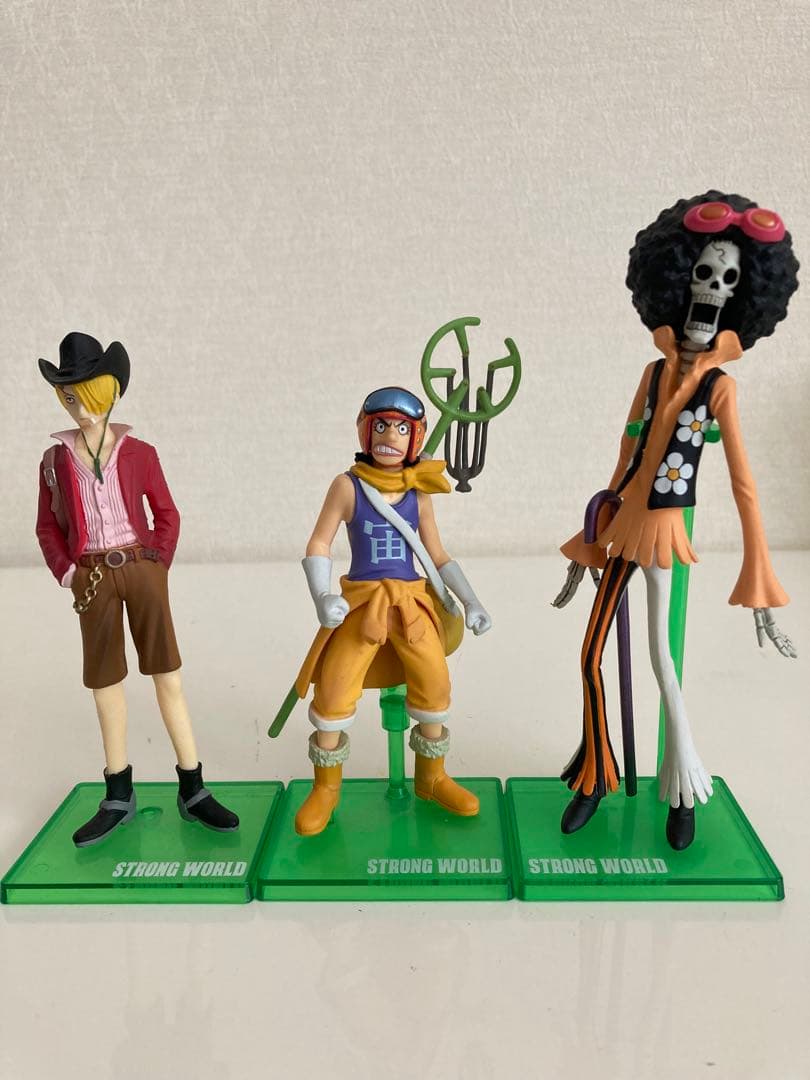 ONE PIECEフィギュア ストロングワールド　アンリミテッドクルーズ27体