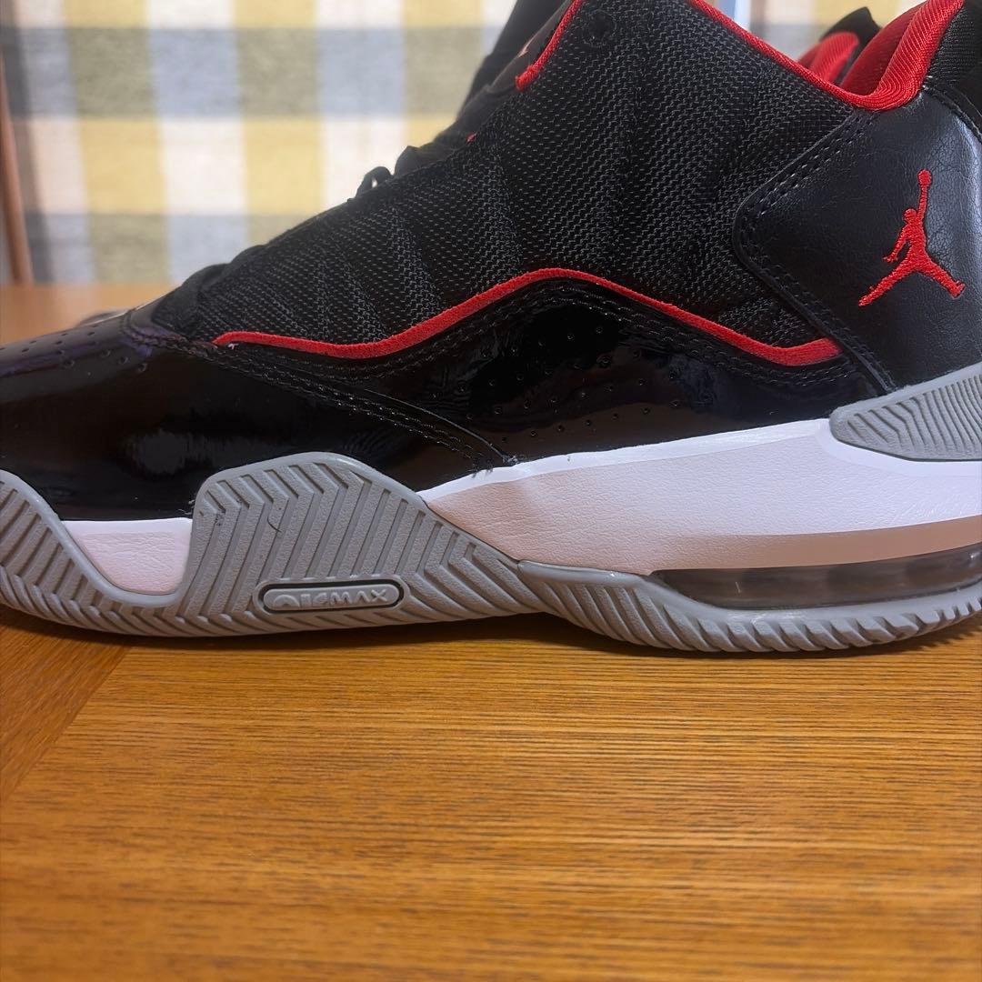 新品Jordanステイロイヤル26センチ
