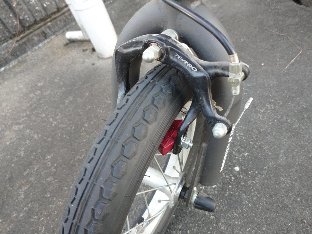 シャア専用ザク　折りたたみ自転車　シマノ製5段変速