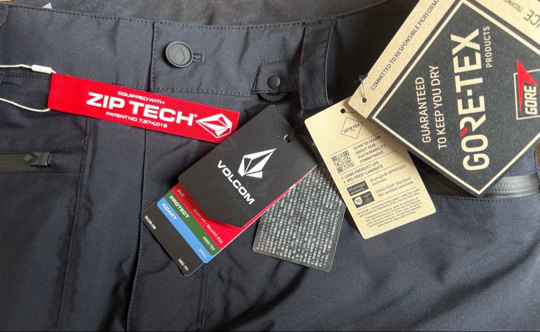 VOLCOMボルコム　Rnge Strech Gore-Tex Pants
