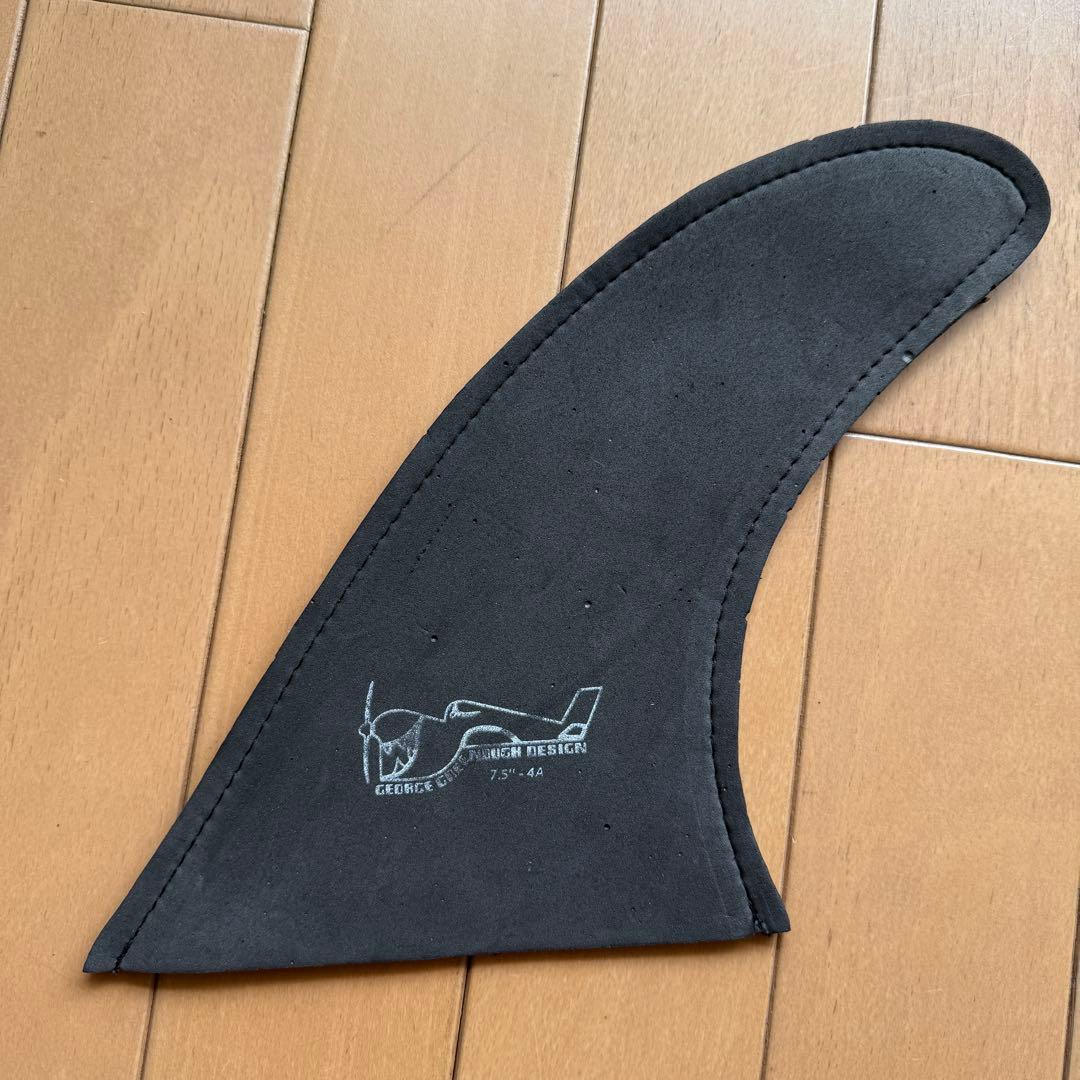 E GREENOUGH DESIGN 7.5”4Aティントブルーフィン