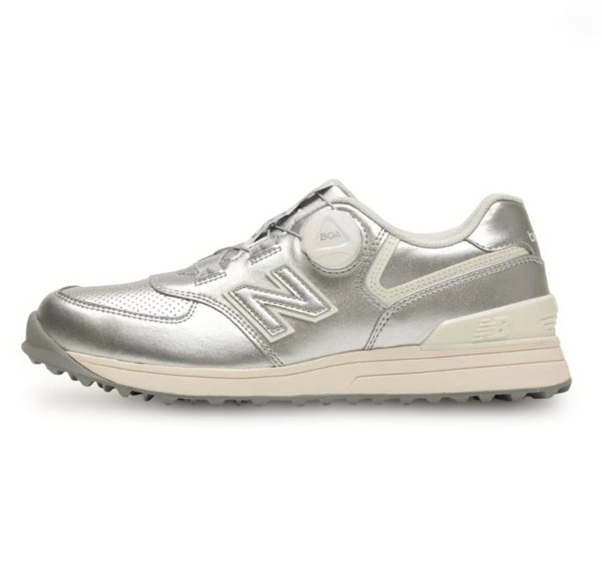 新品　NewBalance　ゴルフシューズ　24.5cm　箱つき