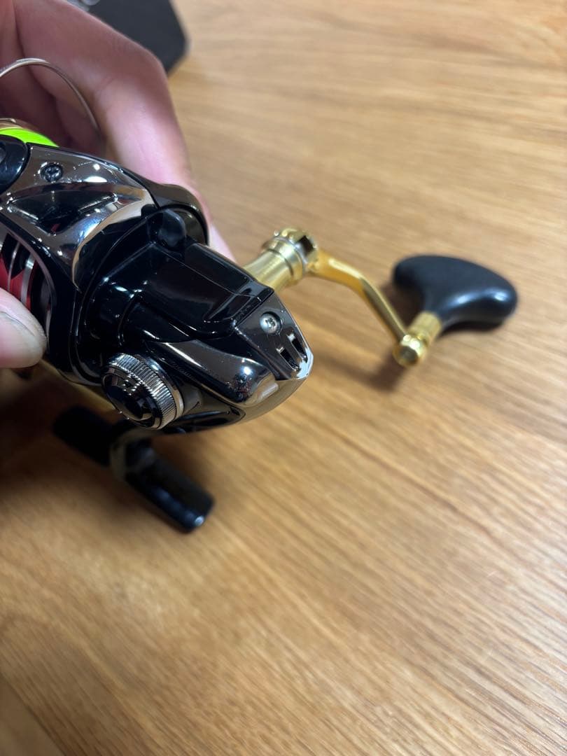 リール SHIMANO BB-X HYPER FORCE C2000DXG