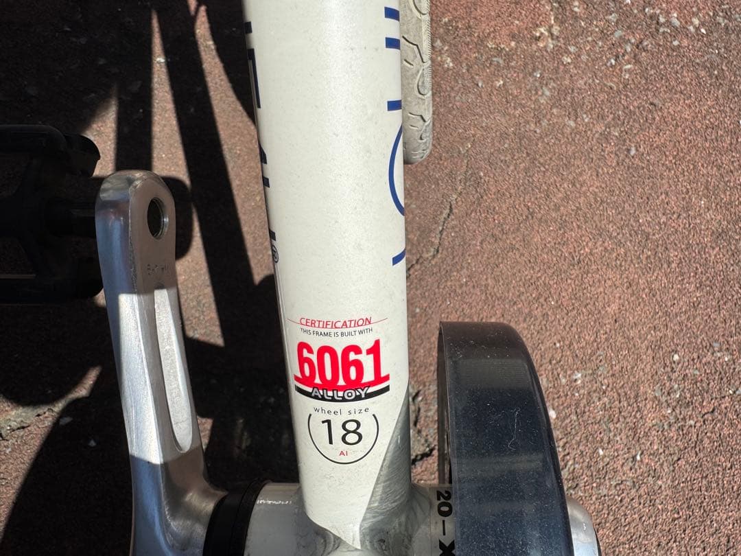 LOUIS GARNEAU 子供用自転車 ホワイト