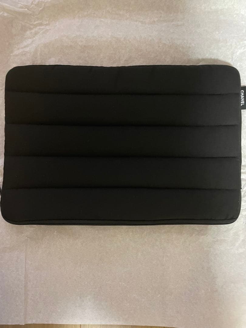 CHANEL ブラック ノートPCケース　新品未使用品