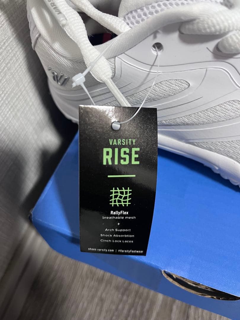 Varsity Rise シューズ JP 21