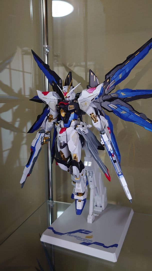 L BUILD ストライクフリーダム+光の翼