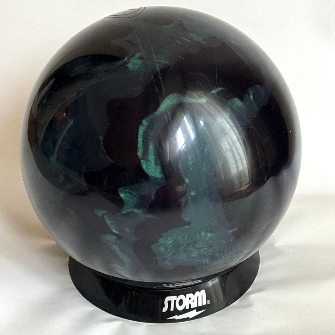 中古　ストーム　IQツアーAi 15ポンド　ボウリングボール