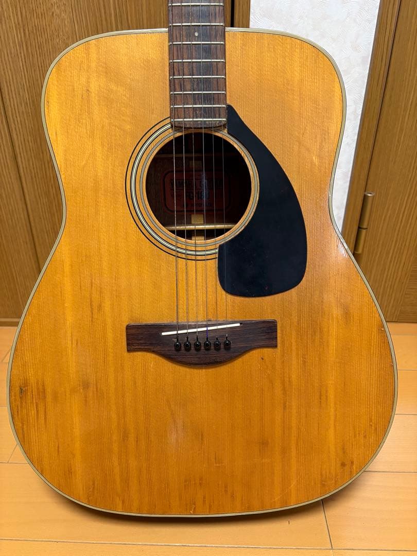 Yamaha FG-180 アコースティックギター ハードケース付き