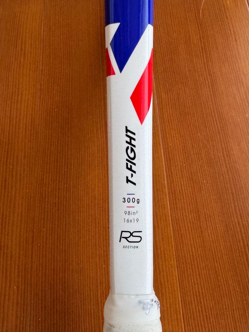 美品　テクニファイバー　T-FIGHT 300S グリップ2