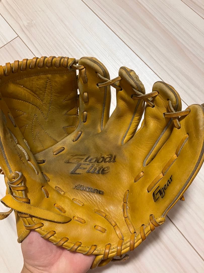 【値段交渉可】Mizuno Global Elite 軟式グローブ イエロー