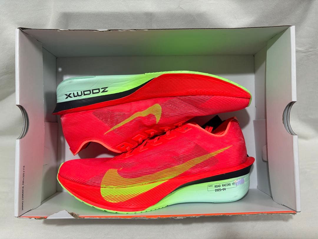 nike zoomx vaporfly next% 4 ヴェイパーフライ 27