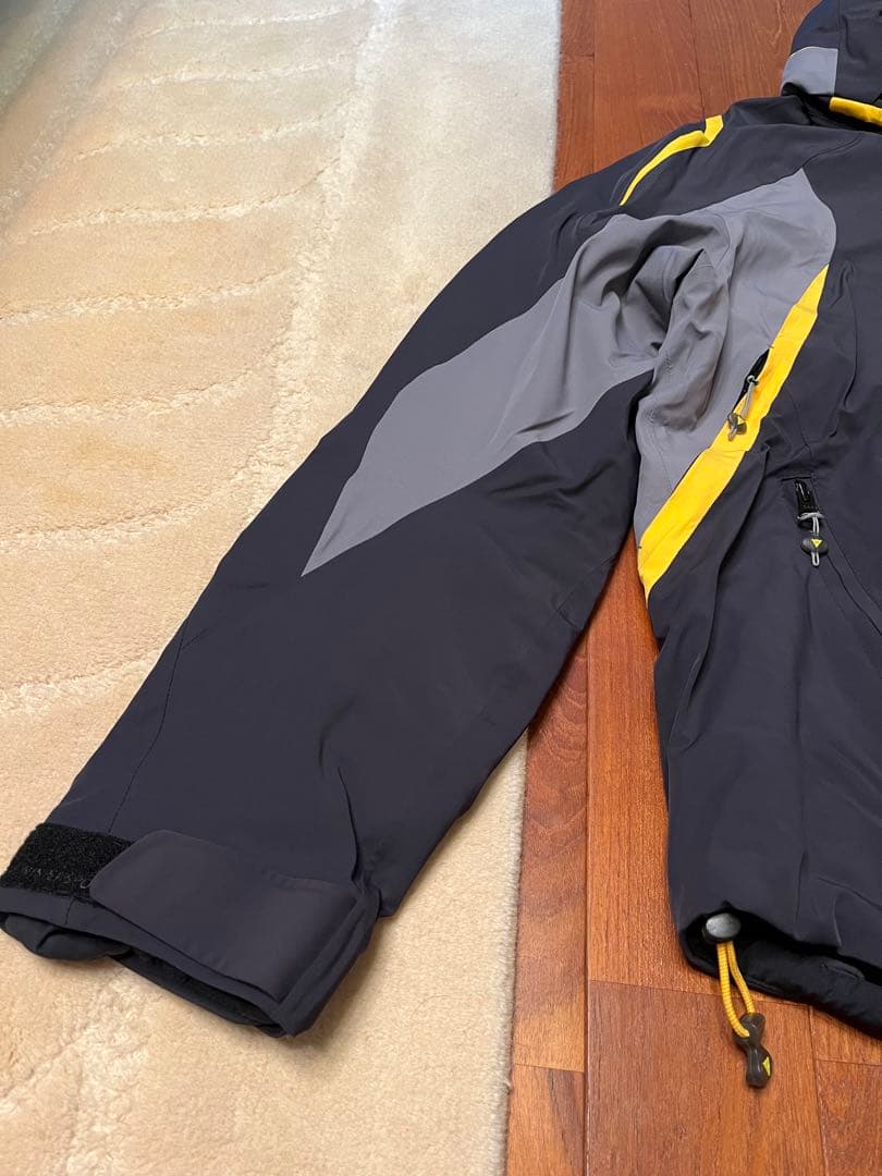 美品！ダイネーゼ スキーウェアー上着 XL(LL)サイズ