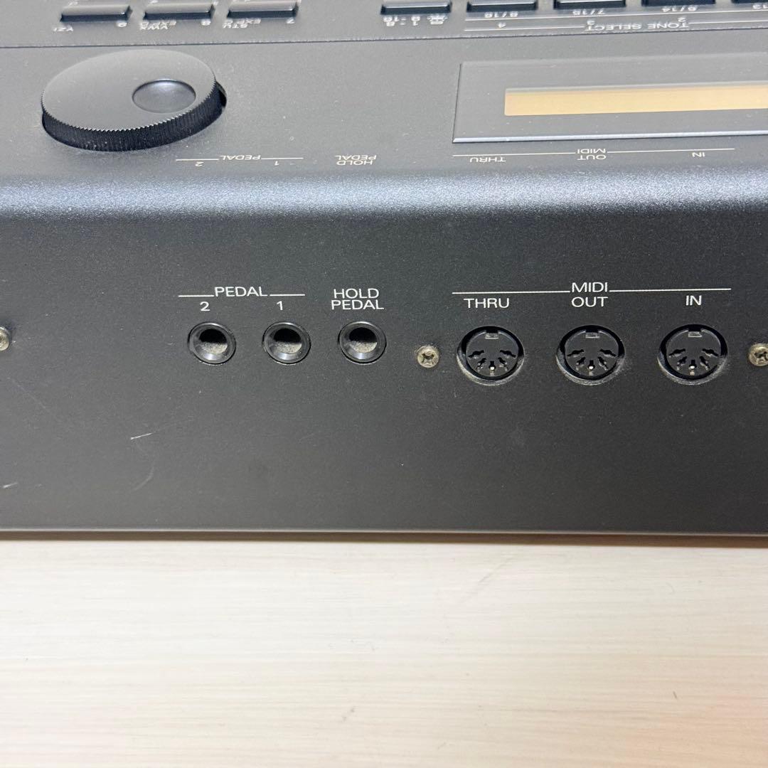 動作品　XP-50 ROLAND ローランド　シンセサイザー
