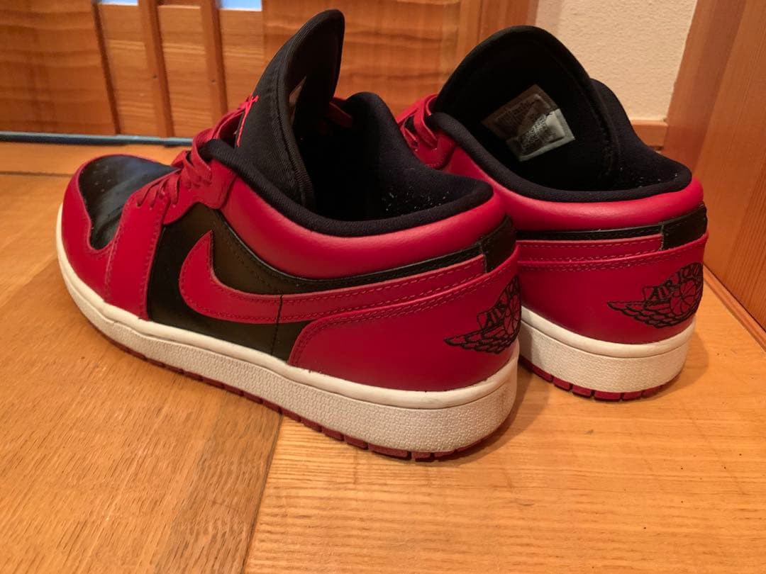 シューズ(男性用) Nike Air Jordan 1 Low \"Varsity Red\"