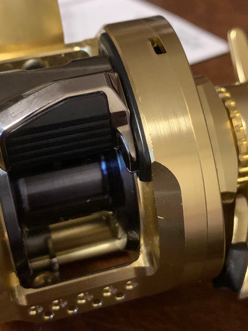 SHIMANO OCEA CONQUEST 201HG ゴールド