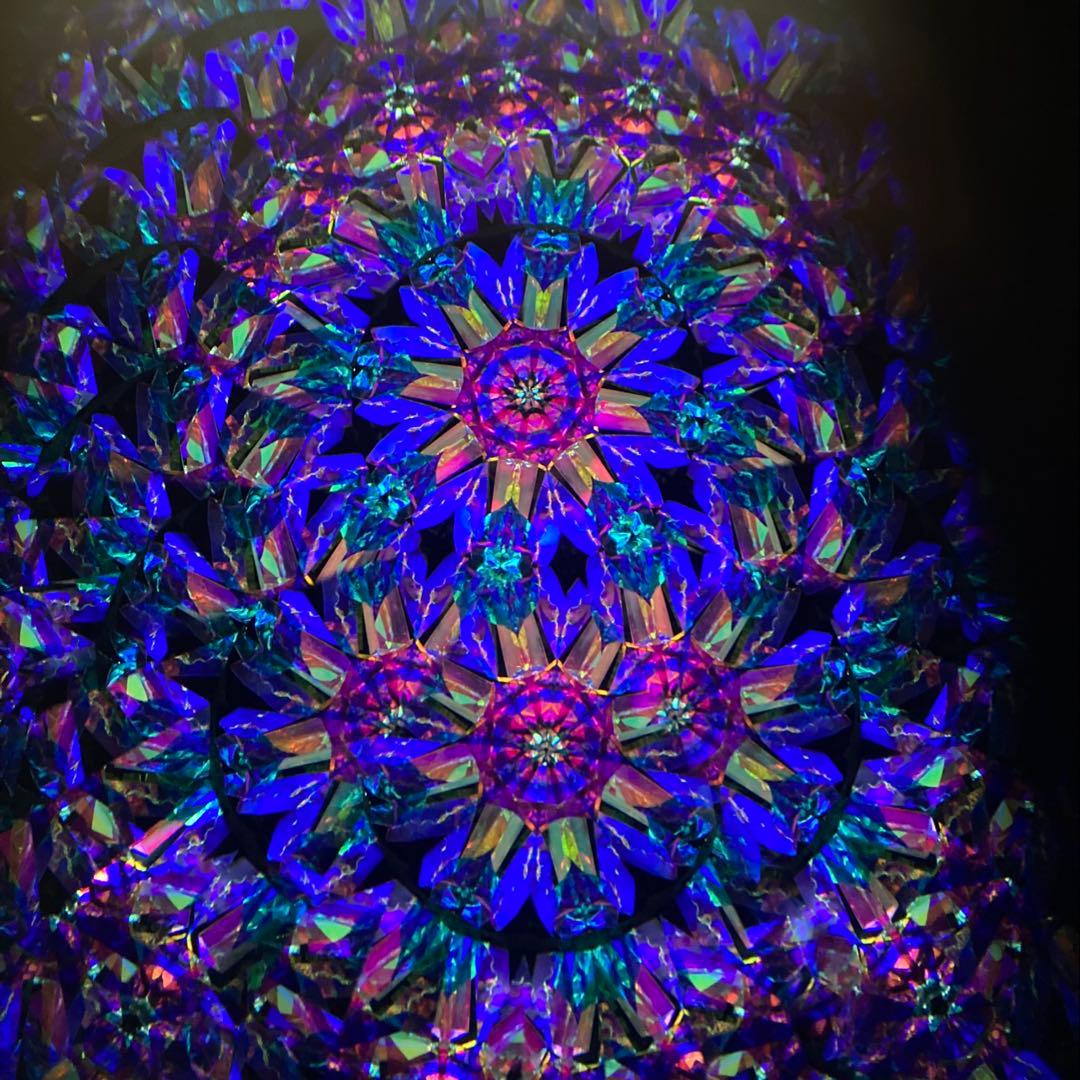 ◆ 作家Chesniks kaleidoscope supernova ◆