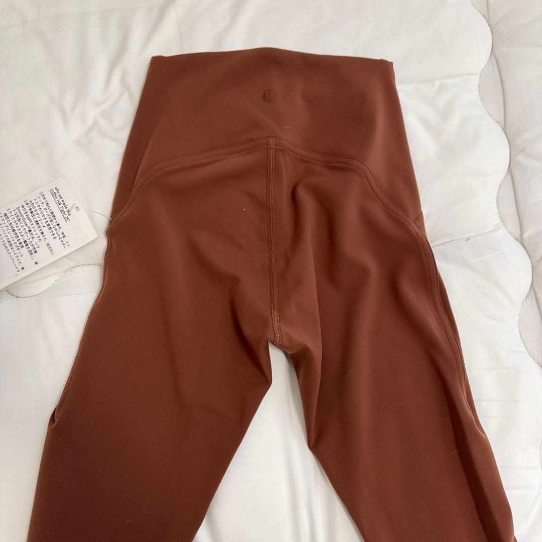 ルルレモン　新品タグ付き　ヨガパンツ　サイズXS 0