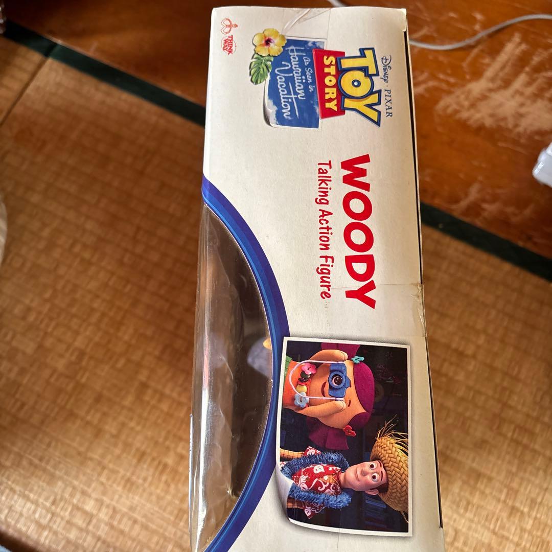 ハワイアンToy Story Woody トーキングアクションフィギュア