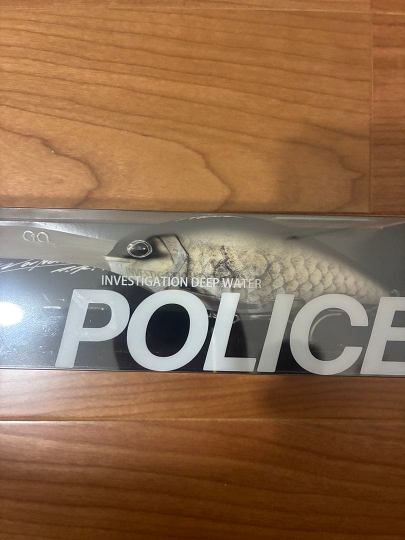 drt POLICE　ポリス　256　ニゴロ　新色