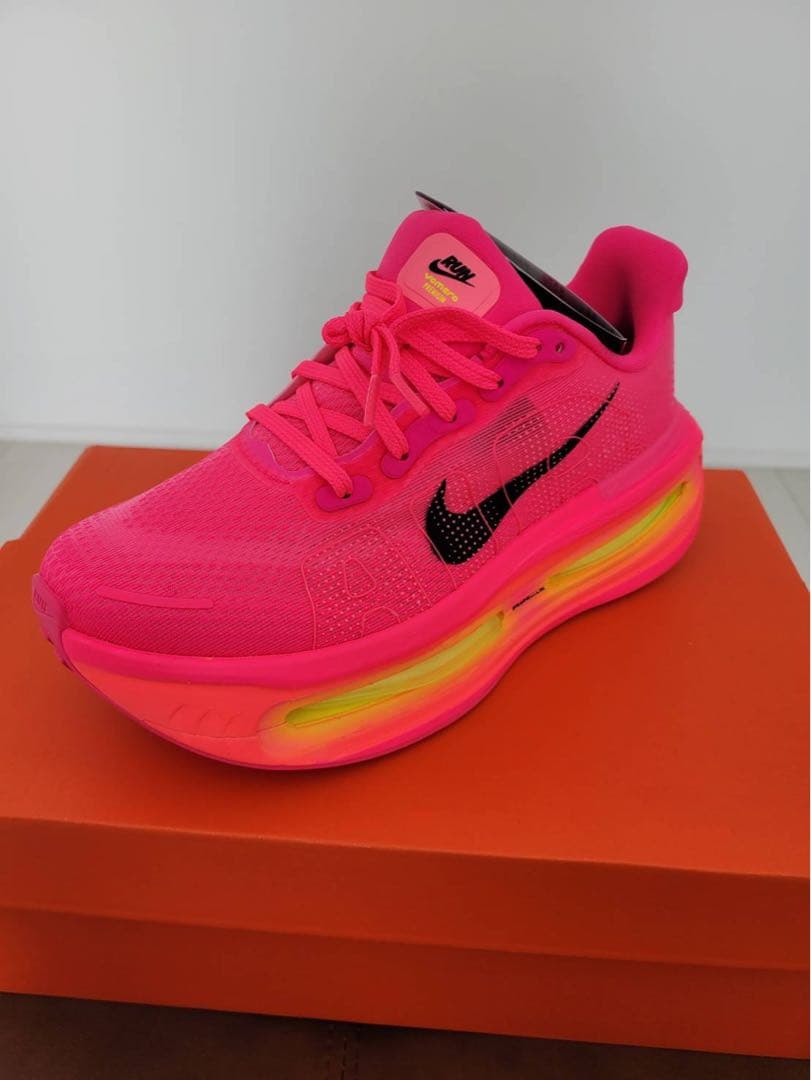 Nike ウィメンズズーム ボメロ プレミアム24.5cm 新品