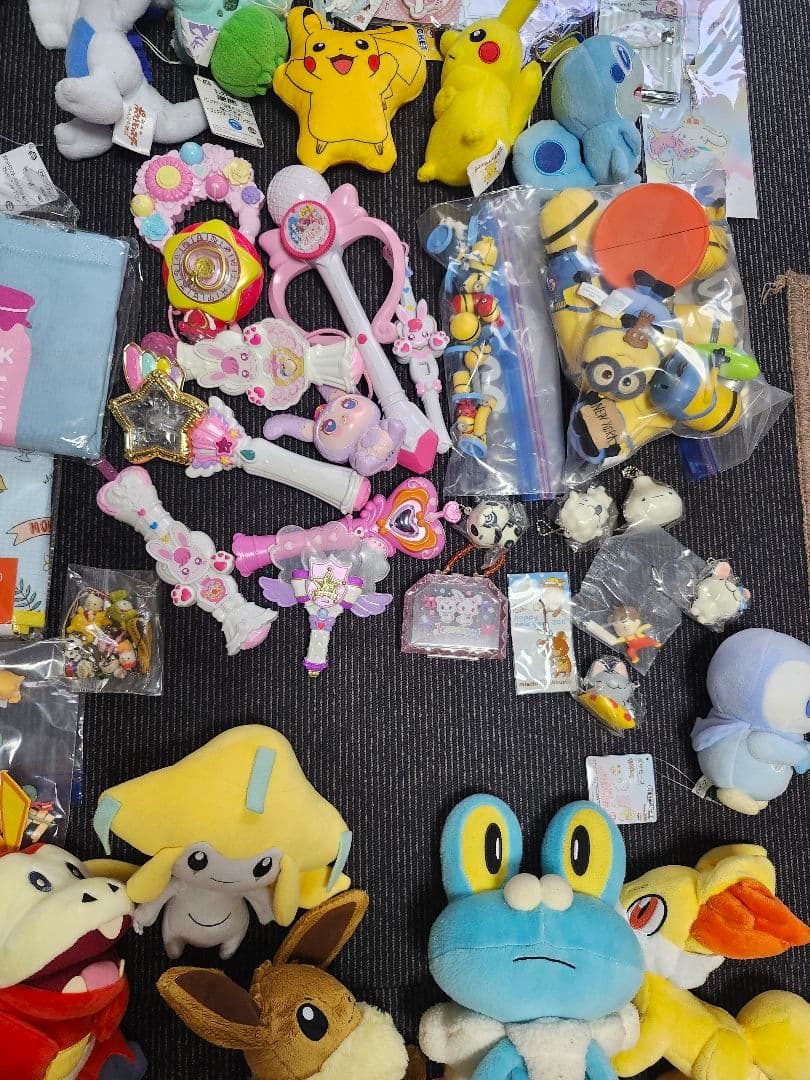 ポケモン　ミニオン　プリキュア　まとめ売り