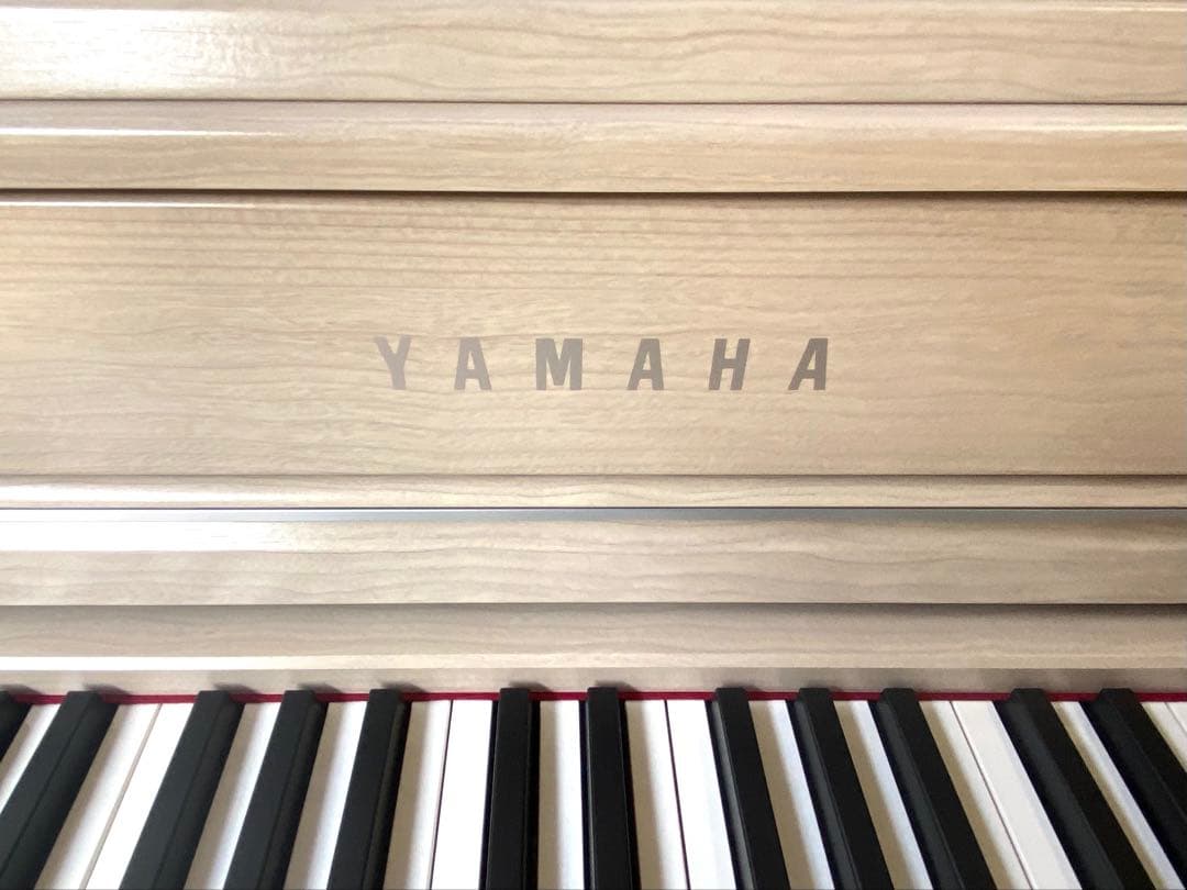 ヤマハ の木製鍵盤♪クラビノーバ！電子ピアノ CLP-645 / CLP645