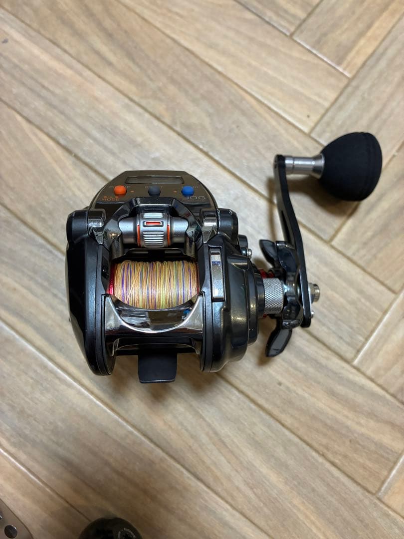 や*う様 Daiwa SEABORG 200J 電動リール　ジャンク