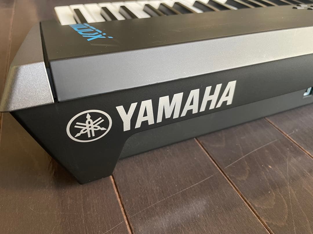 YAMAHA MODX7 シンセサイザー 本体 純正ソフトケース付