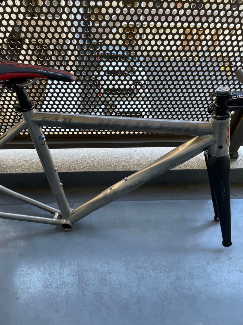 lynskey helix proチタン　ロードバイクフレーム　ディスクブレーキ