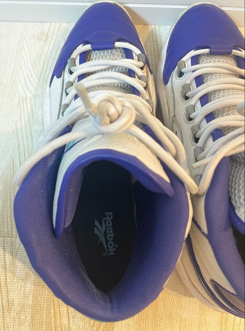 週末大幅値下げ　Reebok バスケットボールシューズQuestion1