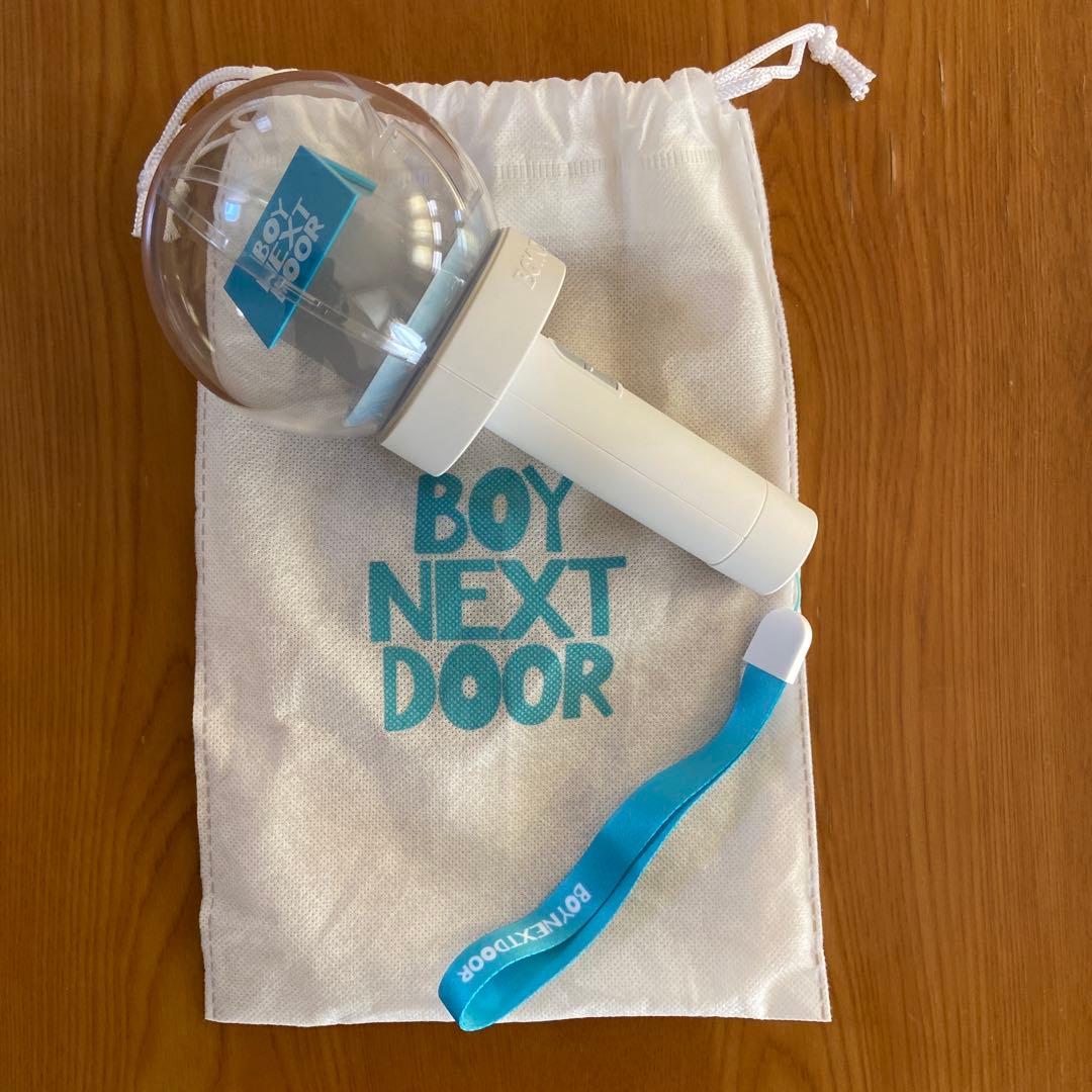 BOY NEXT DOOR ペンライト 収納袋付き