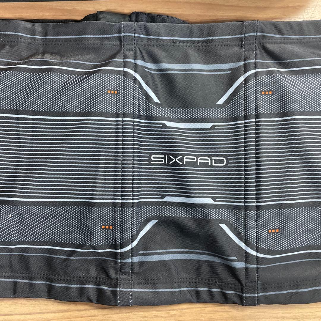 Lサイズ　コアベルト　シックパッド　SIXPAD 本体とケースのみ