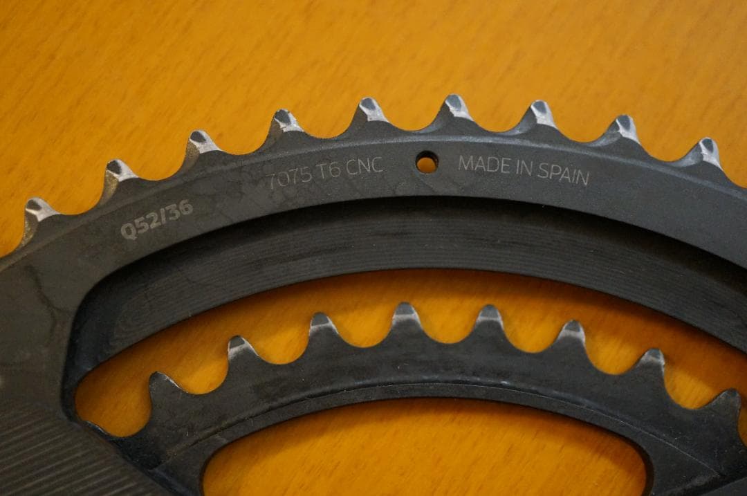 ROTOR 52-36T オーバルチェーンリング QRINGS 2X DM11速