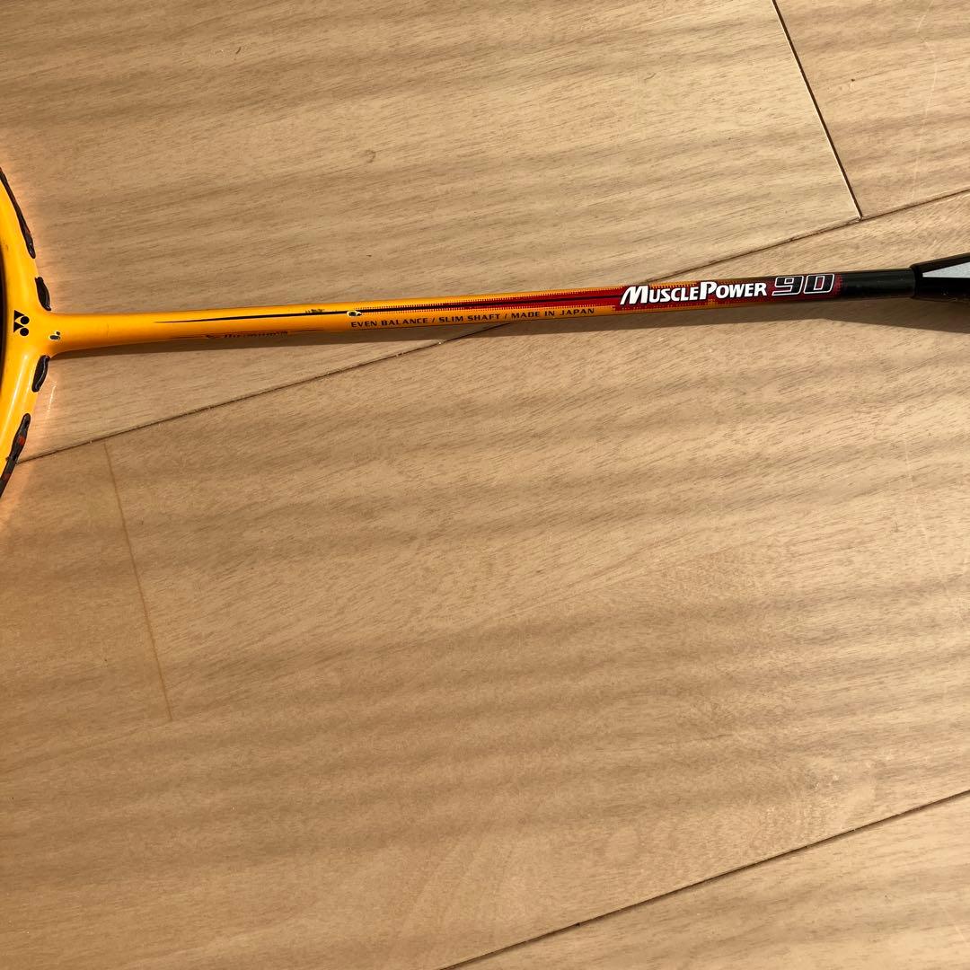 YONEX マッスルパワー90 ヒビなし バドミントンラケット